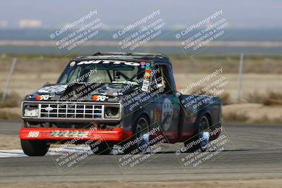 media/Sep-28-2025-24 Hours of Lemons (Sun) [[5dfe0e5f6e]]/9am (Star Mazda)/